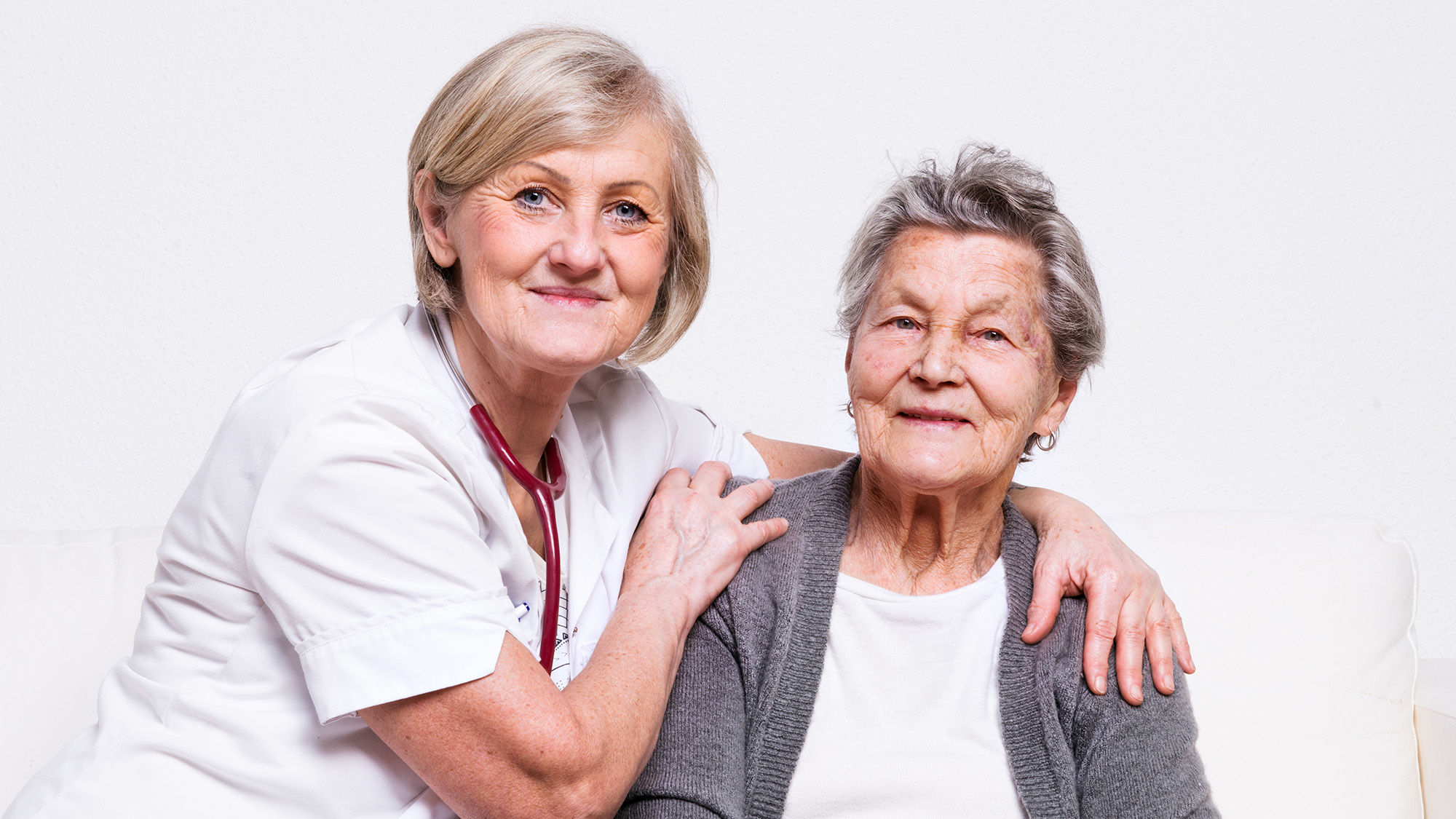 Nye allmennsykepleiere gir bedre helsetjenester &ndash; men kommunene henger etter