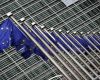 <p>Fagforbundets forslag til LO-kongressen om å «ta arbeidslivet ut av EØS» var startskuddet for en ny strid i fagbevegelsen om Norges forhold til EU. EØS-avtalen var en forutsetning for at LO-kongressen i 1994, med knapt flertall, kunne si nei til EU-medlemskap. Er LO nå på vei mot en ny EU-splittelse?</p>